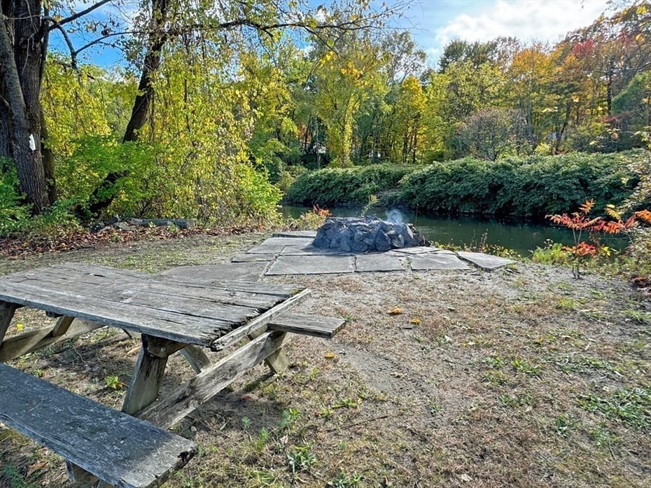 22 Conway Drive Photo 31