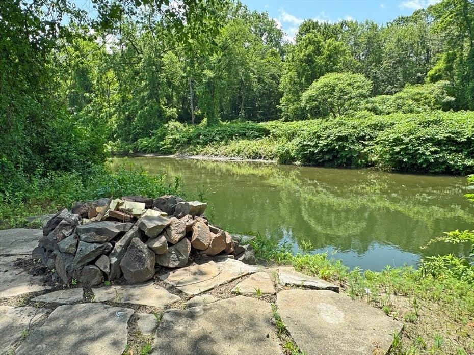 22 Conway Drive Photo 33