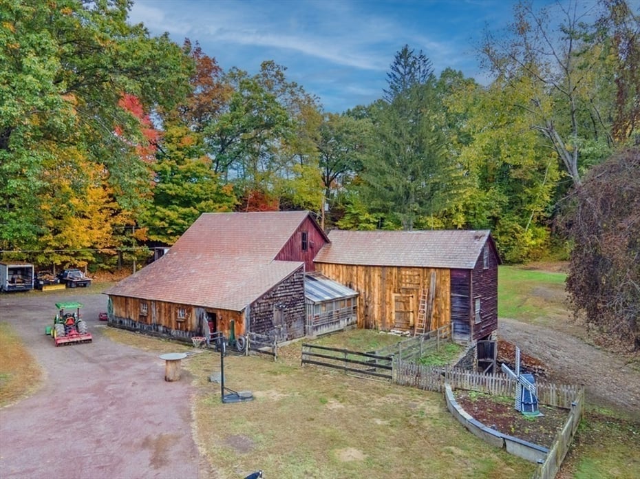 22 Conway Drive Photo 37