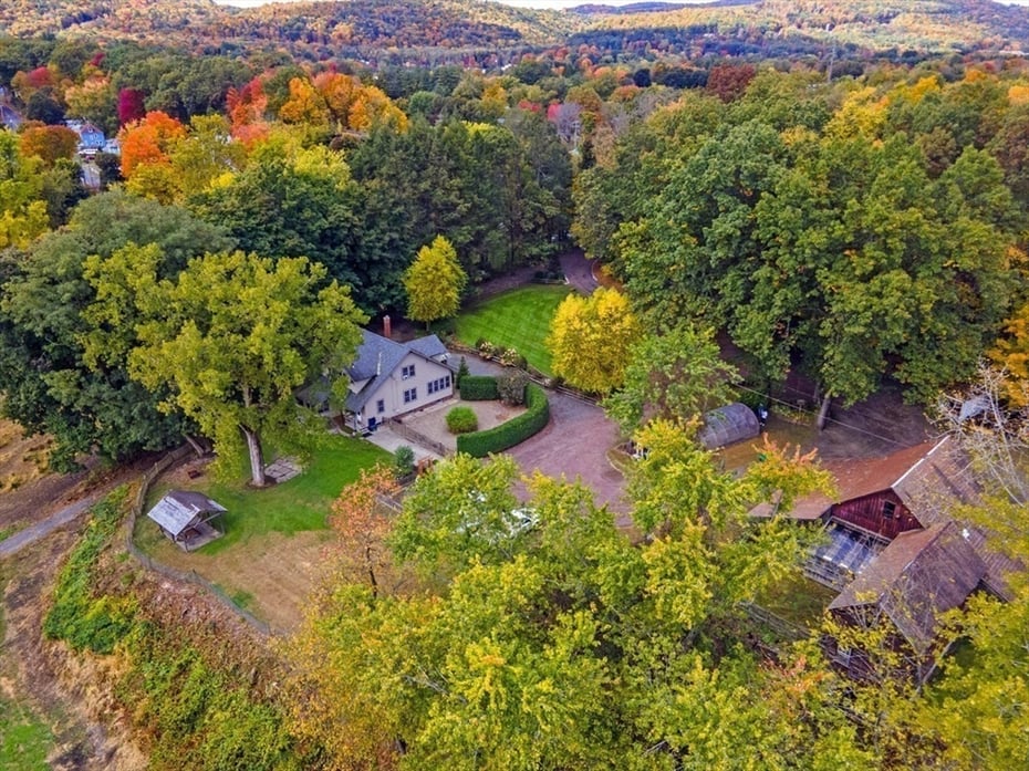 22 Conway Drive Photo 39