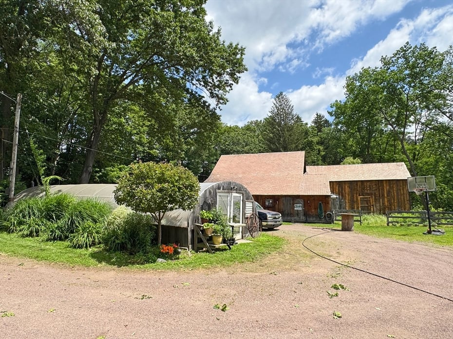 22 Conway Drive Photo 36