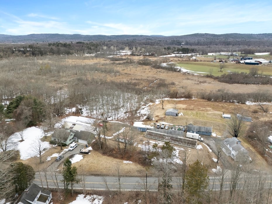 345 Greenfield Road Photo 38