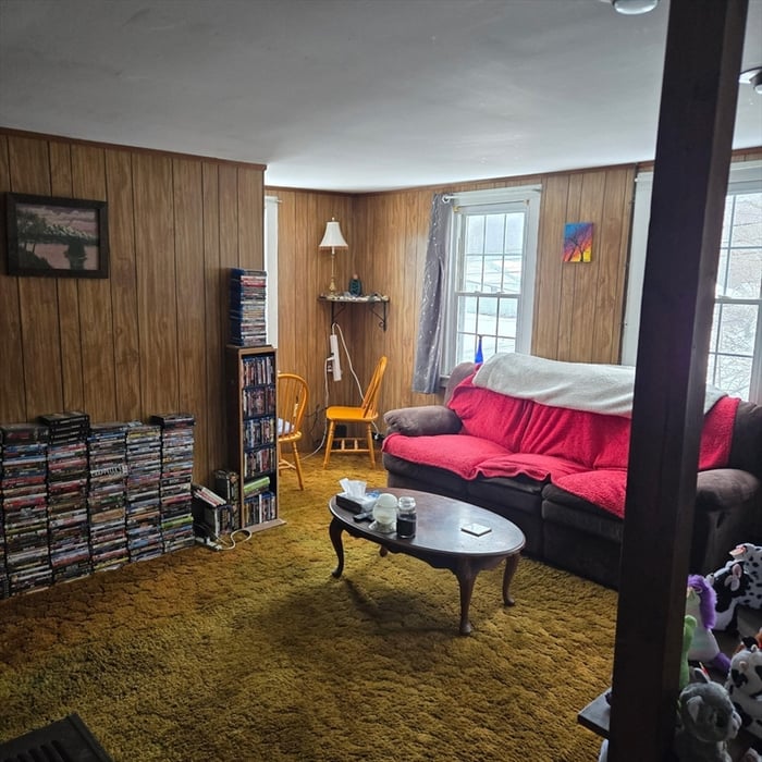 345 Greenfield Road Photo 29