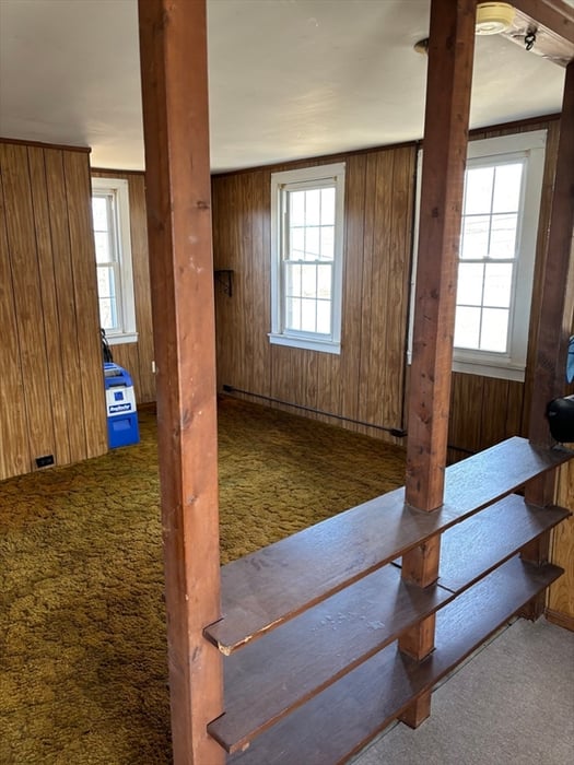 345 Greenfield Road Photo 31