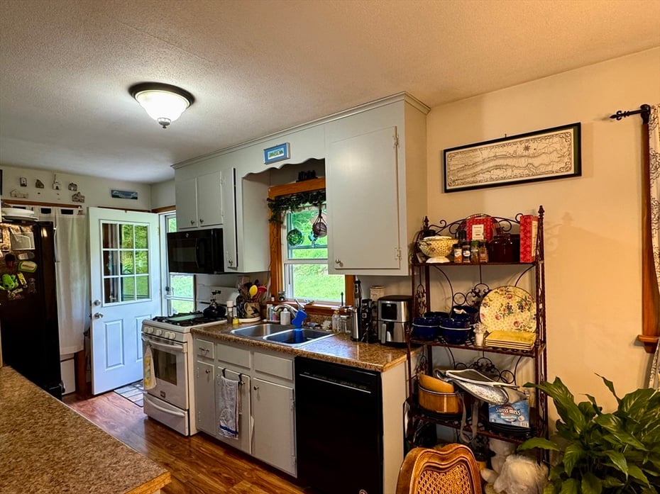 171 Haydenville Road Photo 13