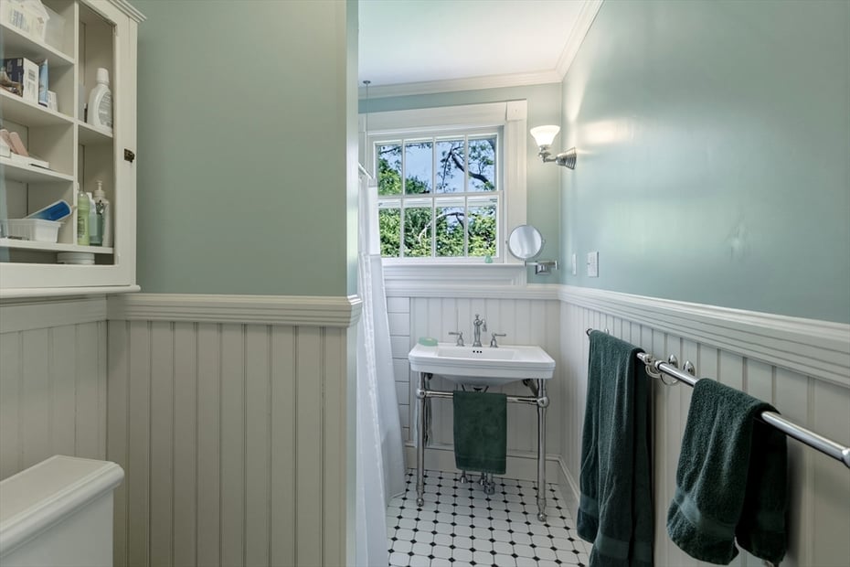 91 Sunset Ave Photo 37