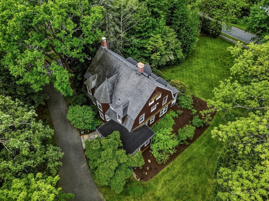 91 Sunset Ave Photo 8