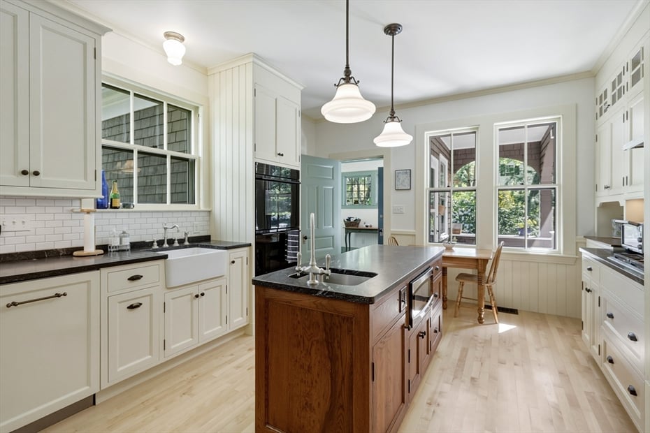 91 Sunset Ave Photo 20