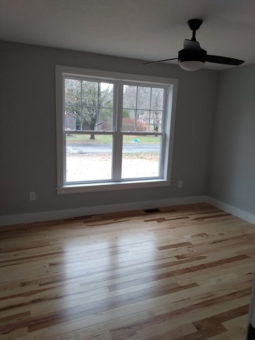 55 Eastern Avenue Photo 16