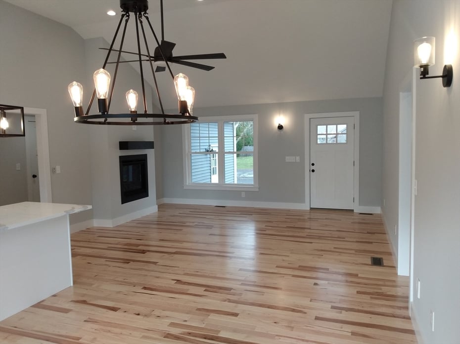 55 Eastern Avenue Photo 8