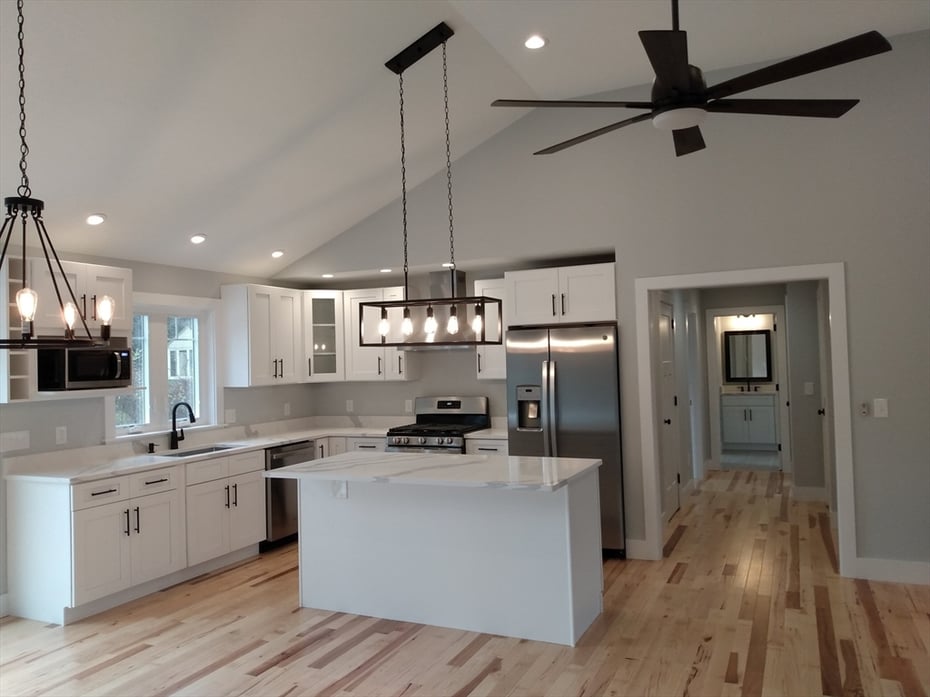 55 Eastern Avenue Photo 6