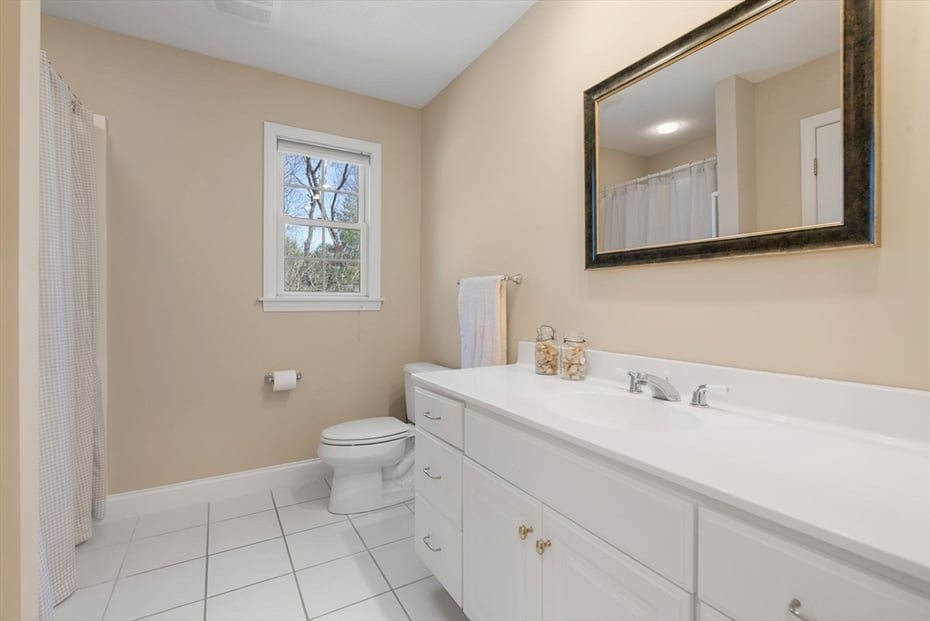 70 Salem Rd Photo 30