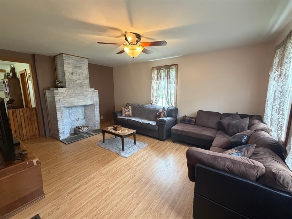 271 Lower Road Photo 20