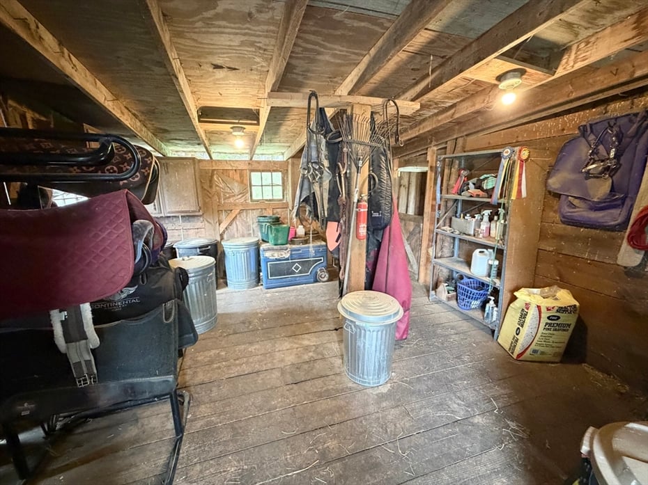 271 Lower Road Photo 31