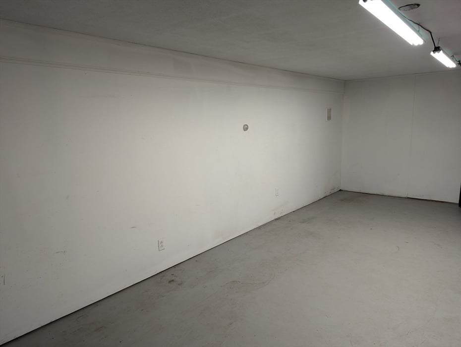 30 Long Plain Road  #B Photo 22