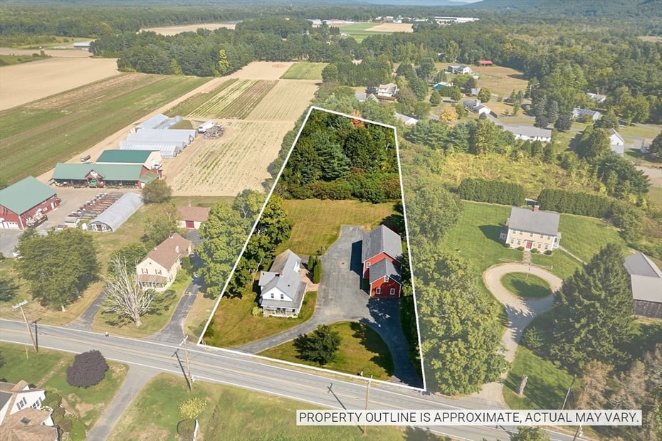 155 Christian Lane Photo 11