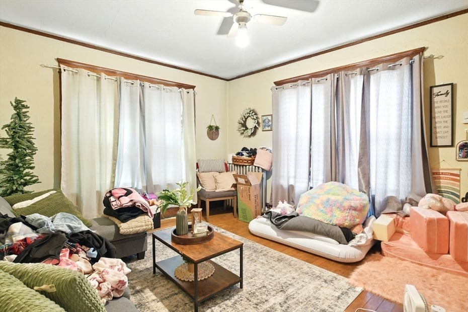 11 Conway St Photo 17