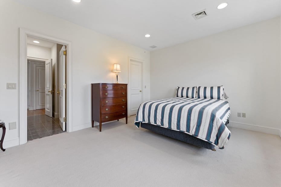 6 Hilltop Park Photo 30