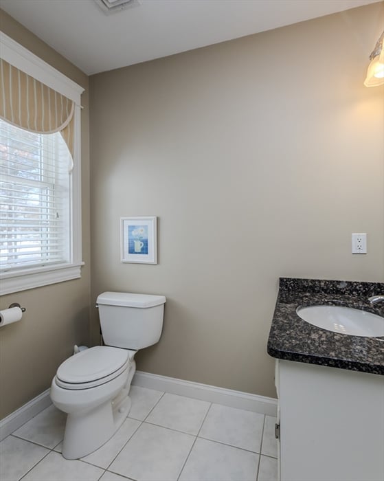 27 Summerfield Rd Photo 31