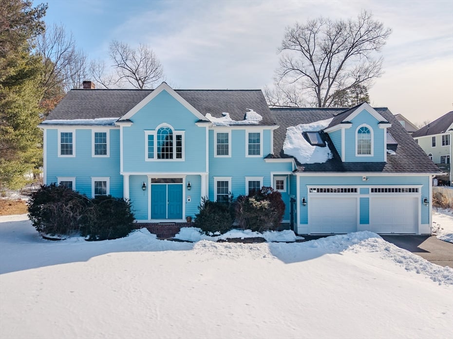 27 Summerfield Rd Photo 1