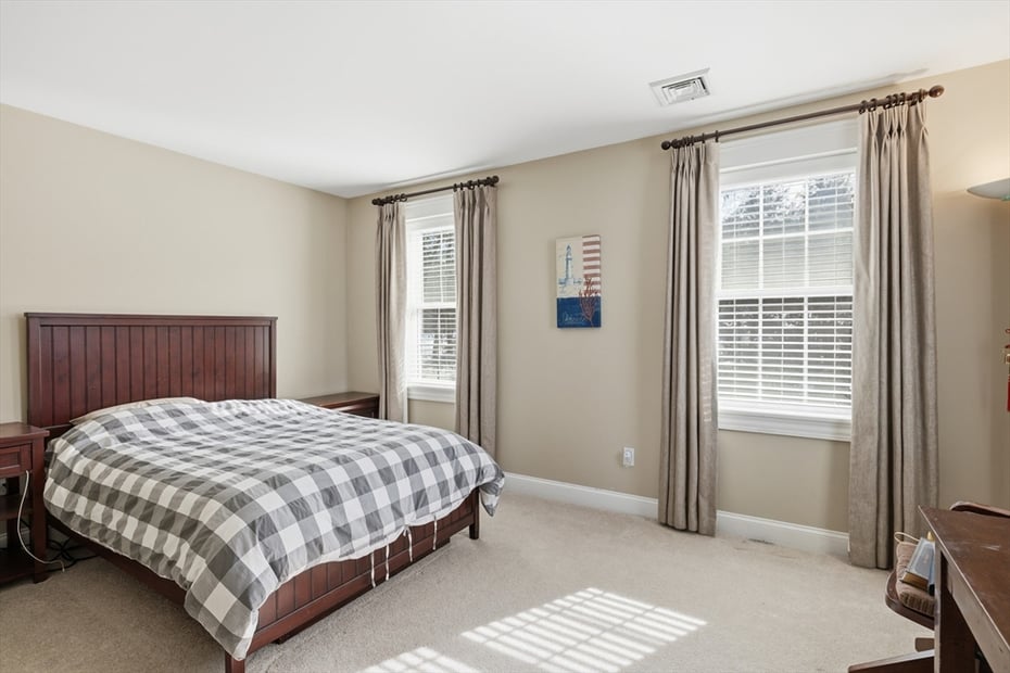 27 Summerfield Rd Photo 31