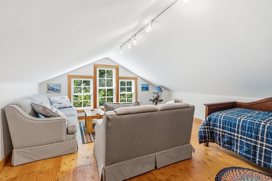 5 Geryk Ct Photo 22