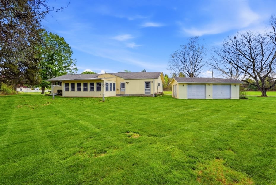 26 Gore Avenue Photo 4