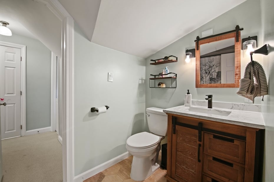 23 Greenwich Road Photo 29