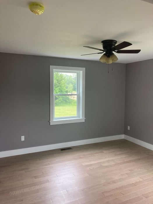 18 Molloy Ave Photo 37
