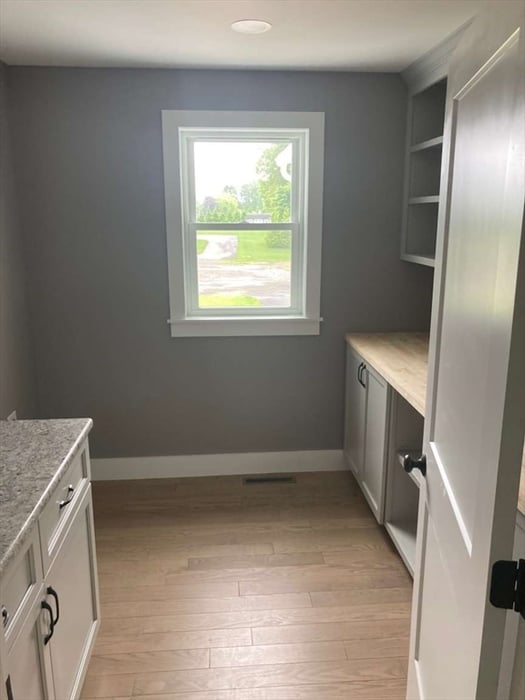 18 Molloy Ave Photo 13