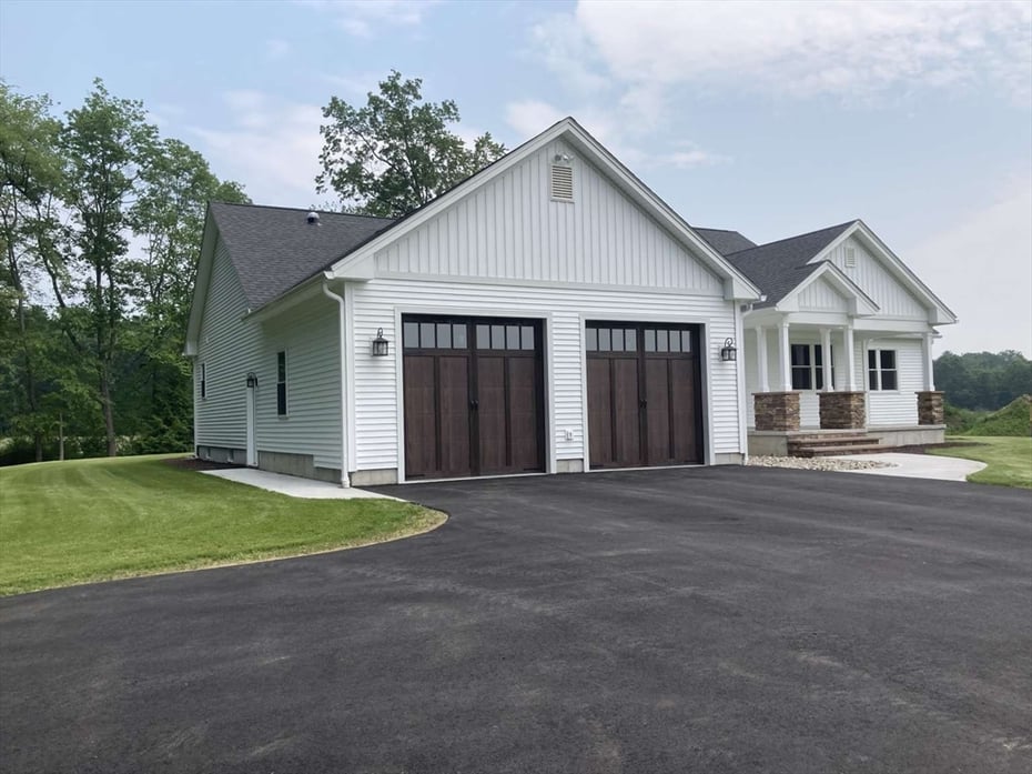 18 Molloy Ave Photo 5