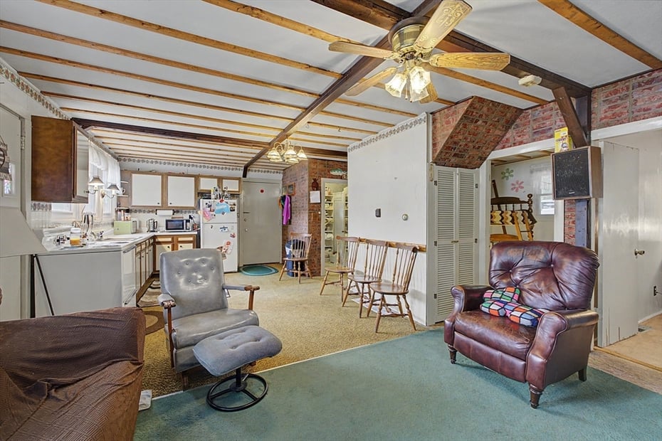 54 Bray Rd Photo 23