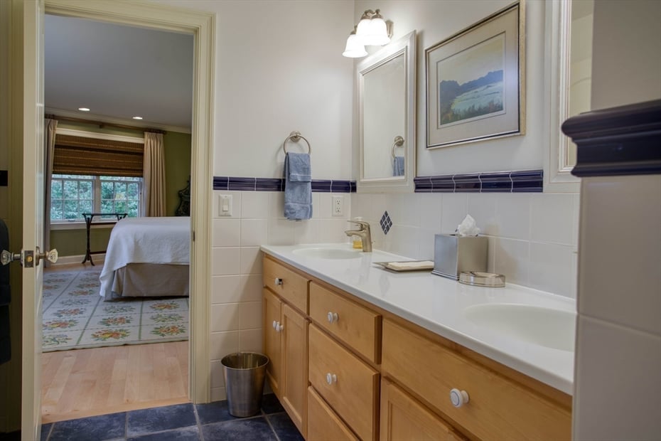 6 Eveningstar Drive Photo 32