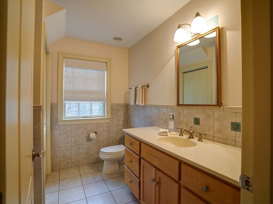 6 Eveningstar Drive Photo 35
