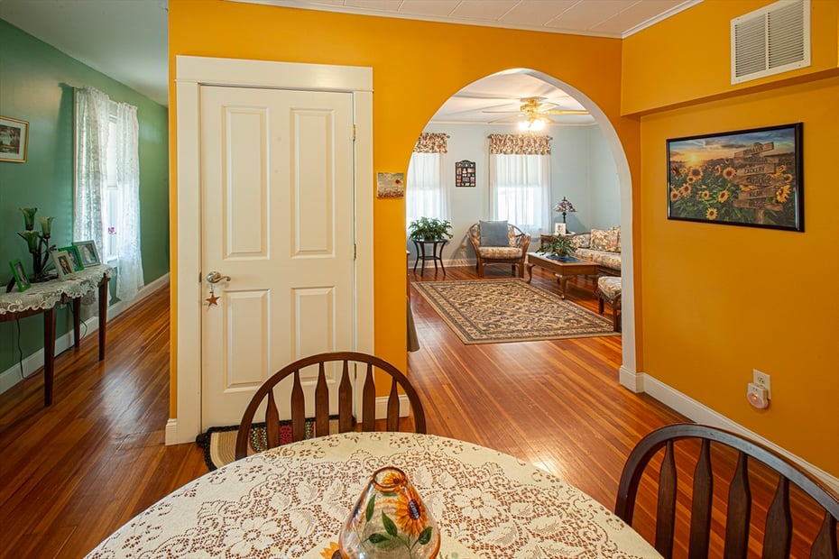 136 Main Street Photo 34