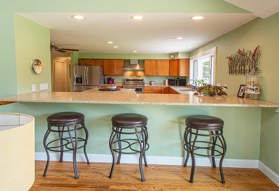 136 Main Street Photo 7