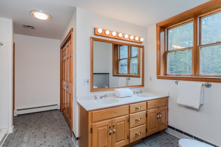 71 Mathews Rd Photo 39