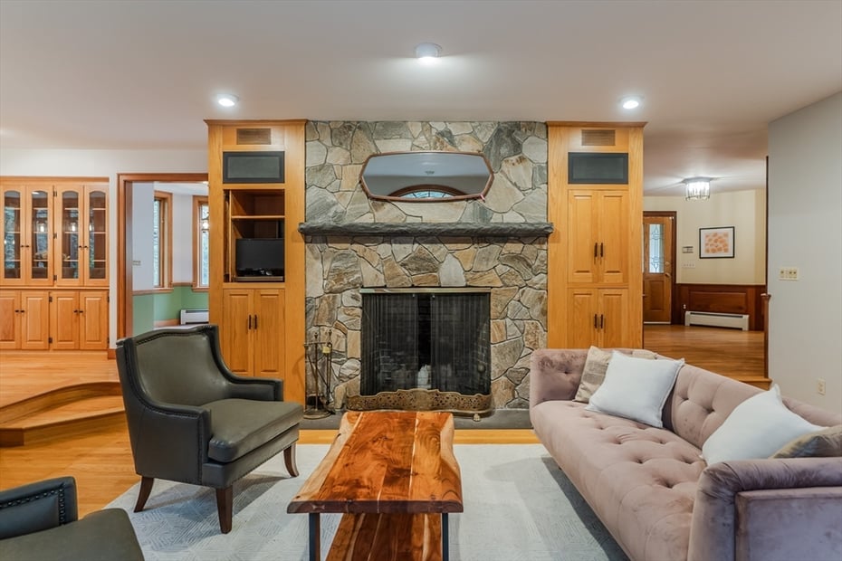 71 Mathews Rd Photo 8