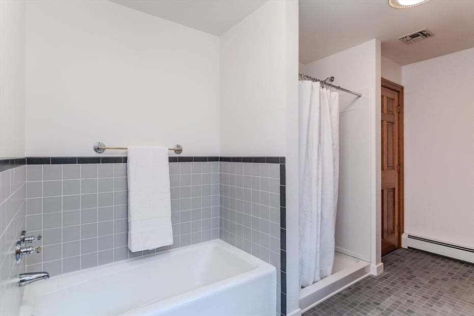 71 Mathews Rd Photo 40