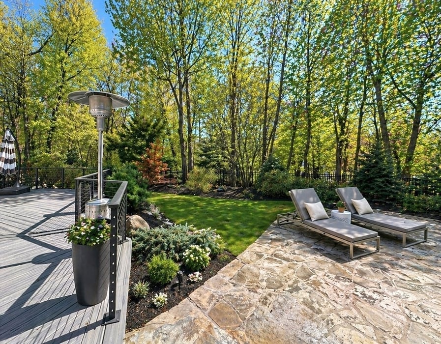 34 Tennyson Photo 36