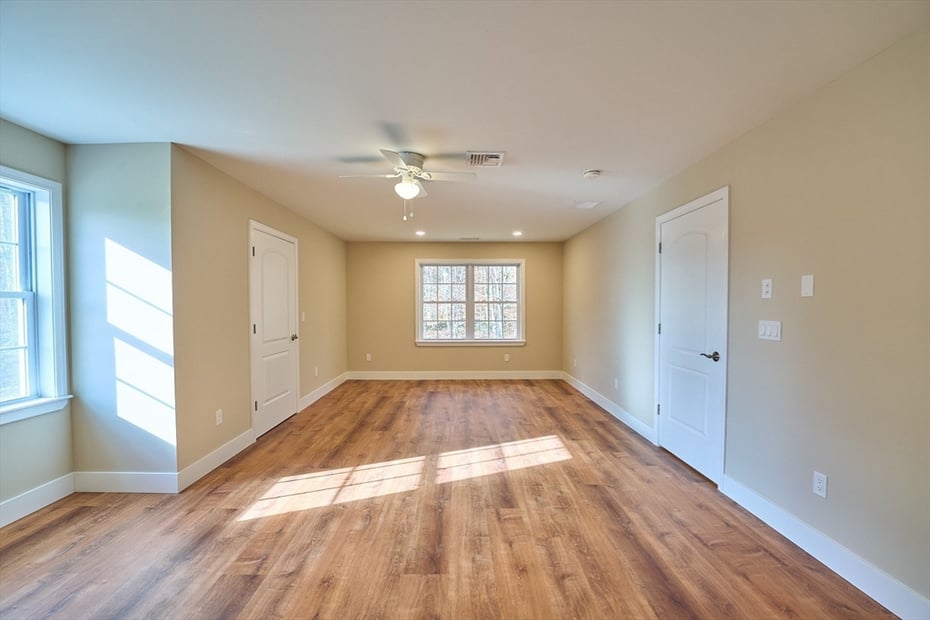 11 Farmhouse Road Photo 26