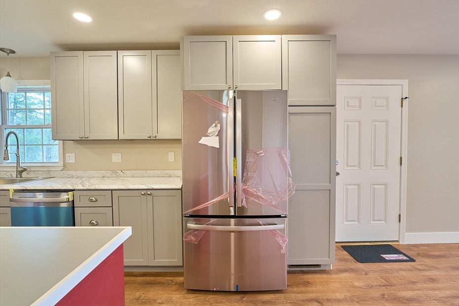 11 Farmhouse Road Photo 6