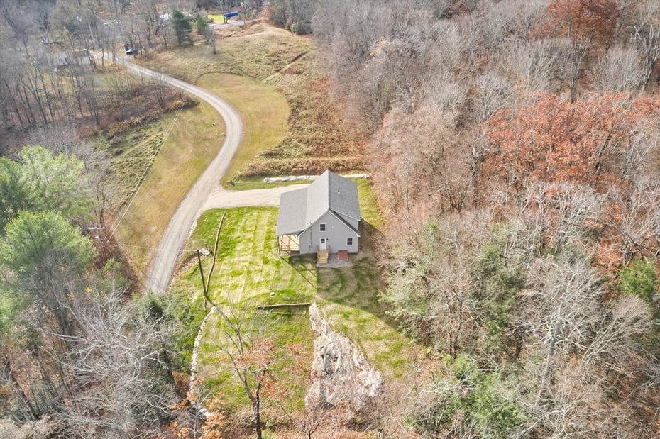11 Farmhouse Road Photo 37