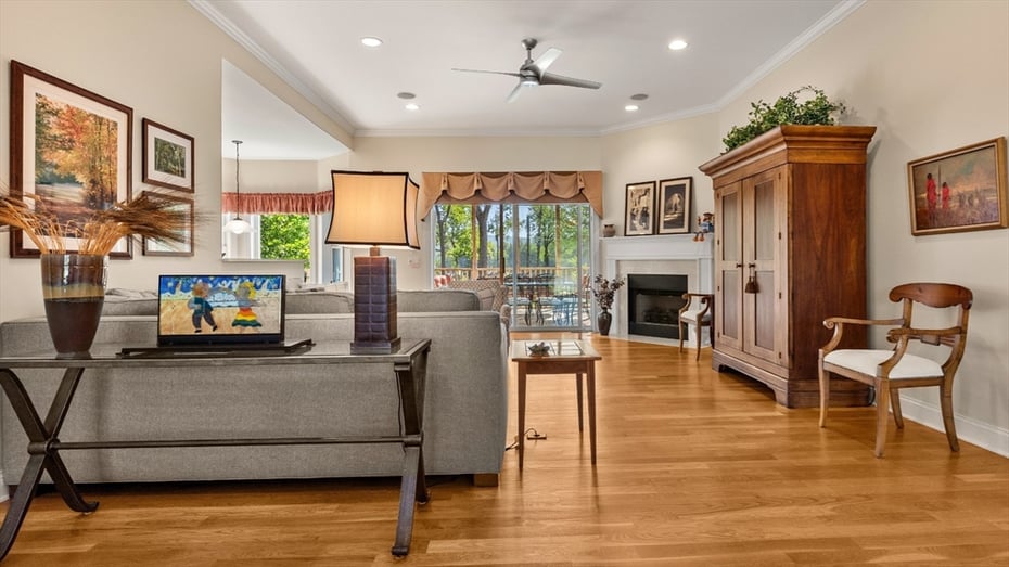 210 Pine Cone Ln #210 Photo 14