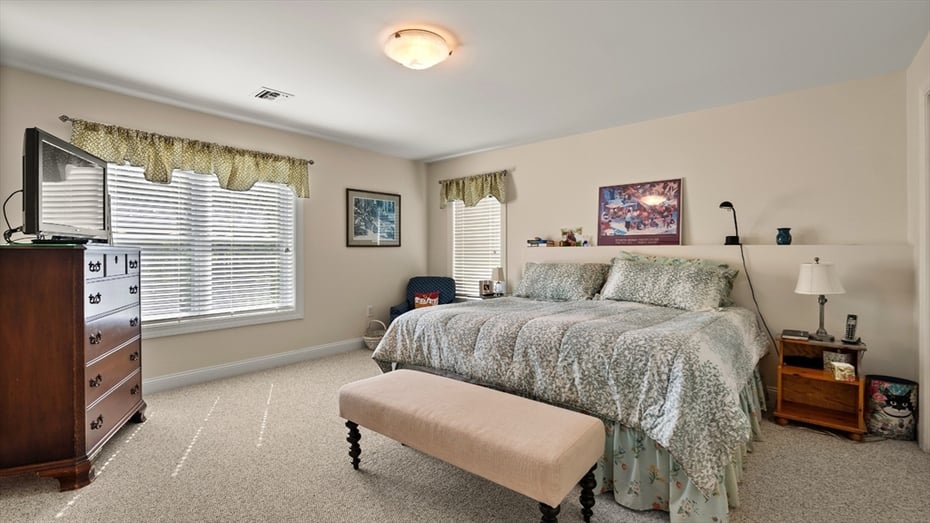 210 Pine Cone Ln #210 Photo 32