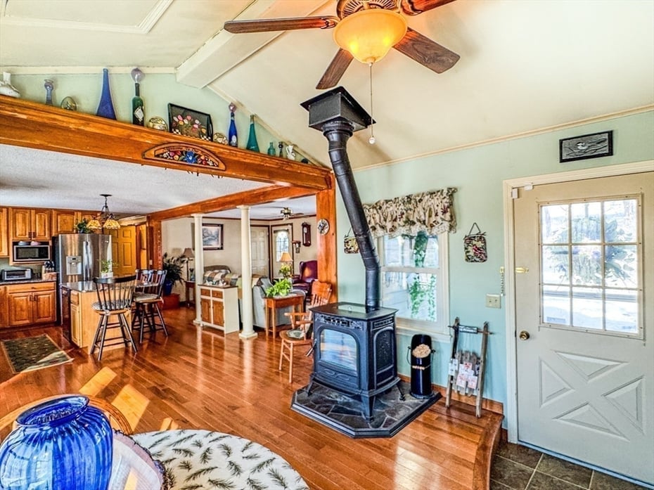 59 N. Hilliside Road Photo 31