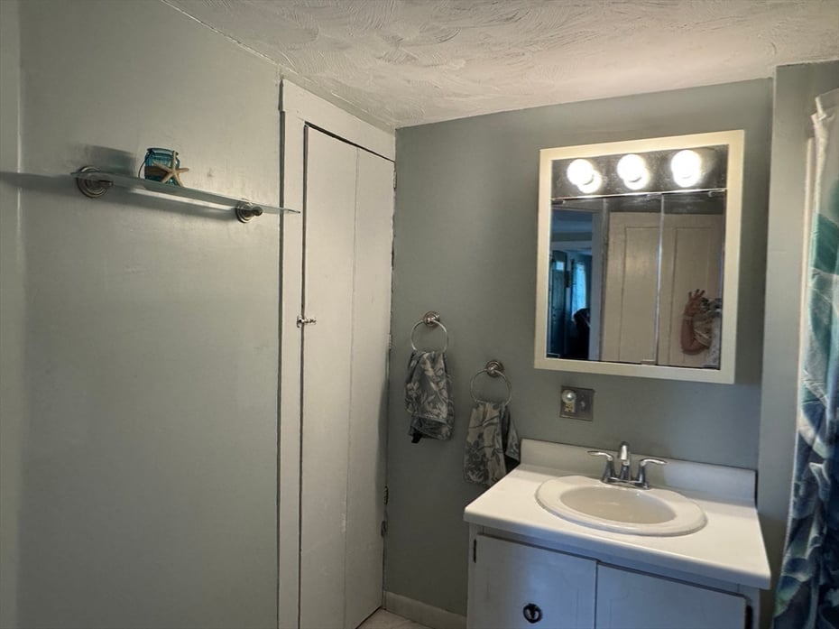 47 Claverack Road Photo 28
