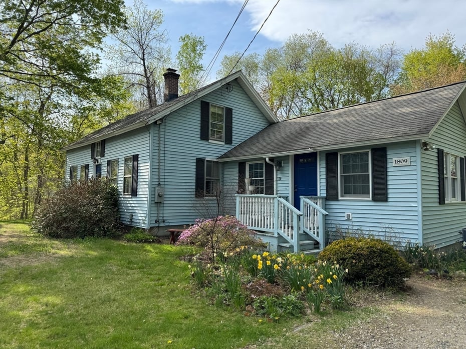 47 Claverack Road Photo 4