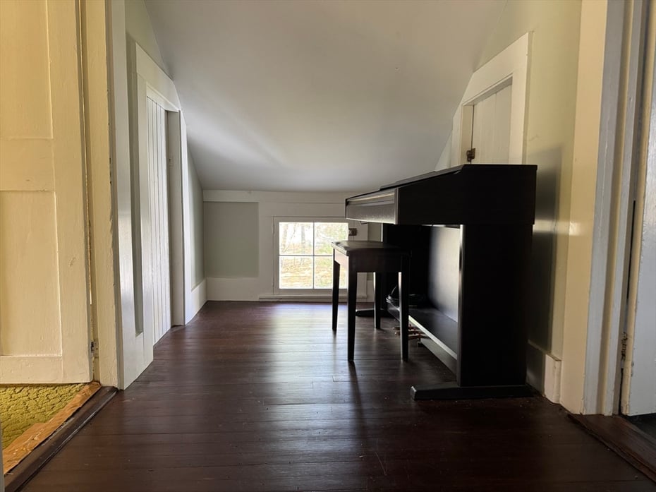 47 Claverack Road Photo 33