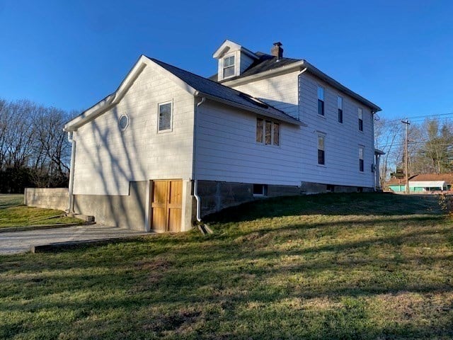 208 Greenfield Rd Photo 3